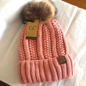 CC beanie Pom hat